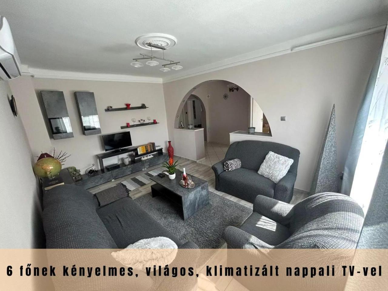 Вилла Estina House Балатонбоглар Экстерьер фото